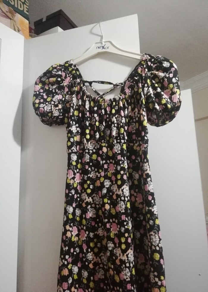 Sırt bağlamalı elbise  - Görsel 2