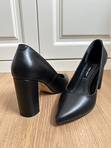 Nine West Nine West deri topuklu ayakkabı