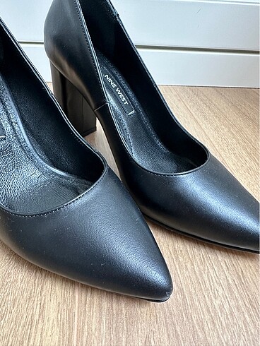 37 Beden Nine West deri topuklu ayakkabı