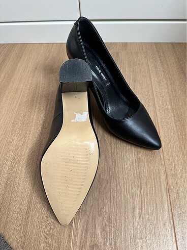 37 Beden siyah Renk Nine West deri topuklu ayakkabı