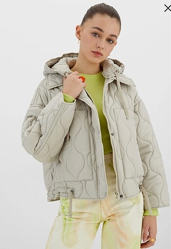 Stradivarius mont