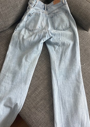 Stradivarius Kadın Mavi Midi Boy Bol Kesim Kot Pantolon