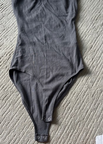 Gri V Yakalı İnce Fit Hemşirelik Body