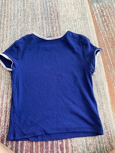 Bershka Mavi crop
