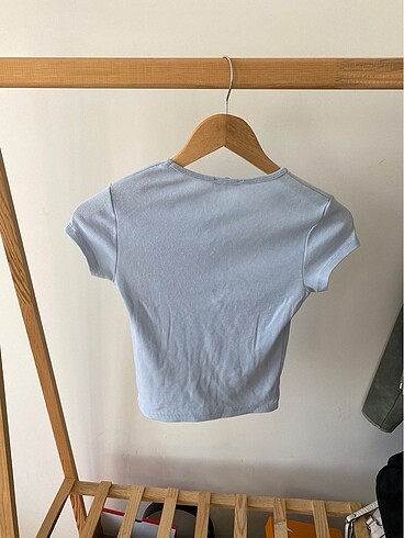 Bershka Mavi crop