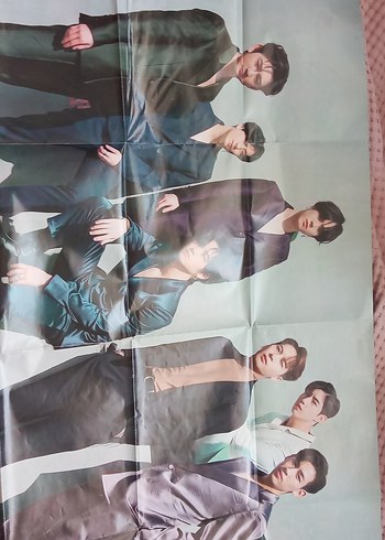  Red Velvet ve Got7 Kocaman Poster