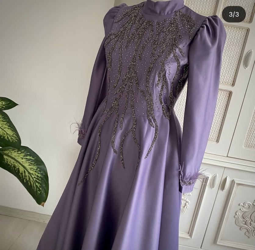 lila Uzun Kollu İşlemeli Abiye Elbise - Görsel 4