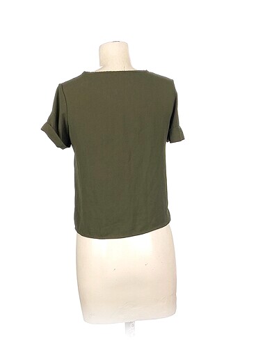 38 Beden PreLoved Bluz %70 İndirimli.