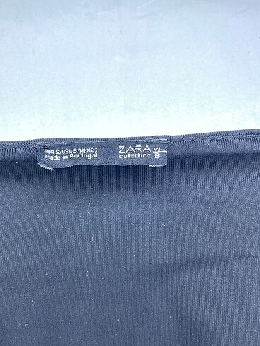 s Beden siyah Renk Zara Bluz %70 İndirimli.