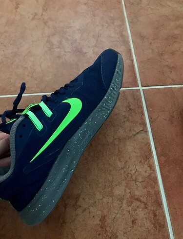 nike downshifter