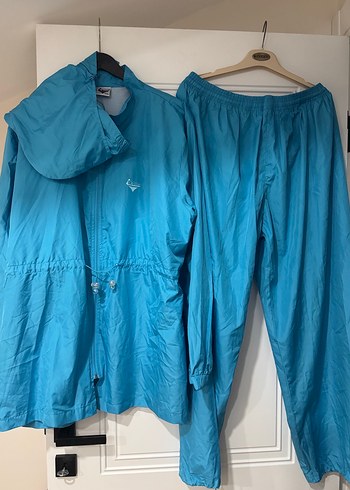 Uzun Mavi Parlak Kadın Tesettür Mayo - Görsel 3