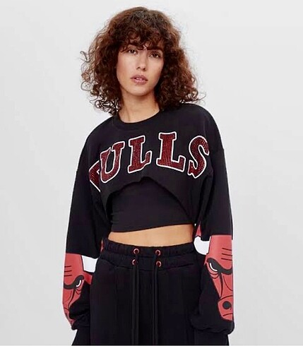 Bershka Bulls crop