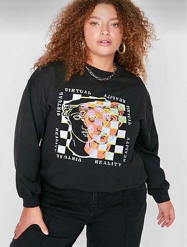 Büyük beden sweatshirt