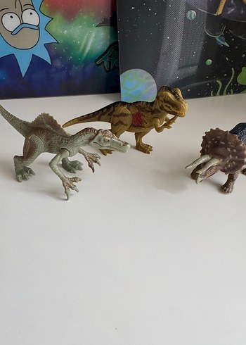 Dinozor Aksiyon Figürleri