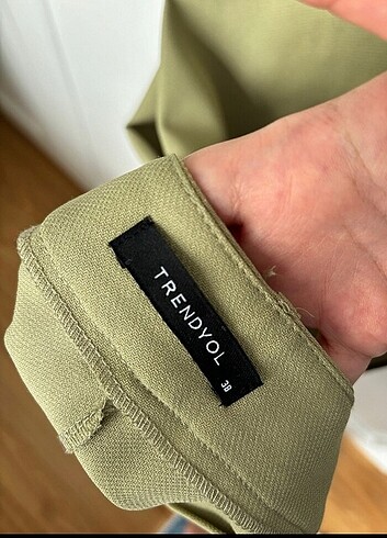 Trendyol & Milla Yeşil straight kumaş pantolon