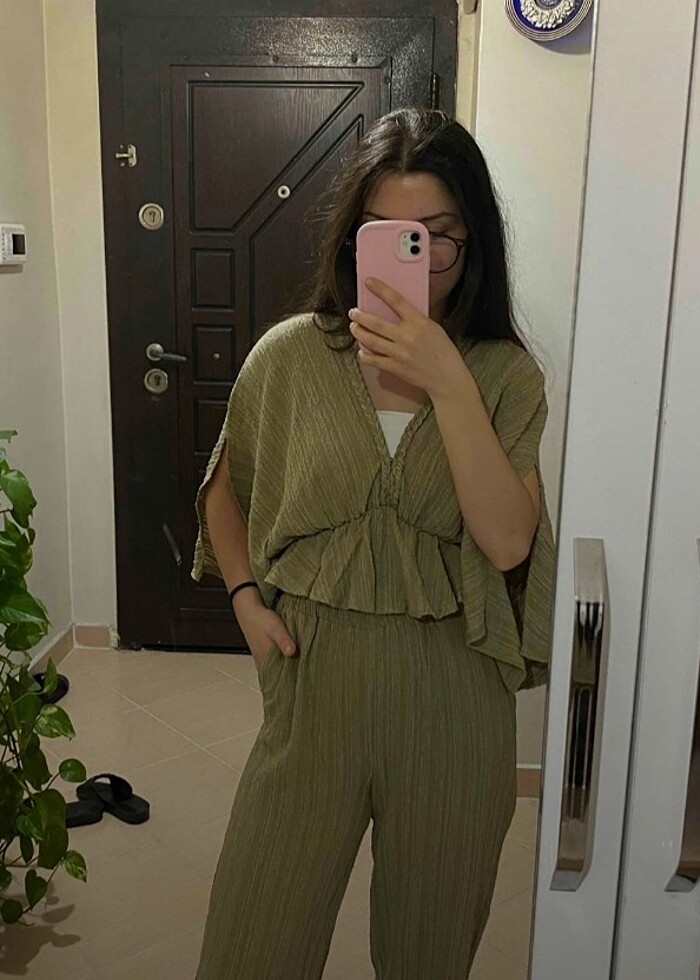 Trendyolmilla Yağ yeşili takım. - Görsel 2