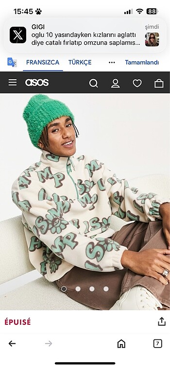 Polar sweatshirt
