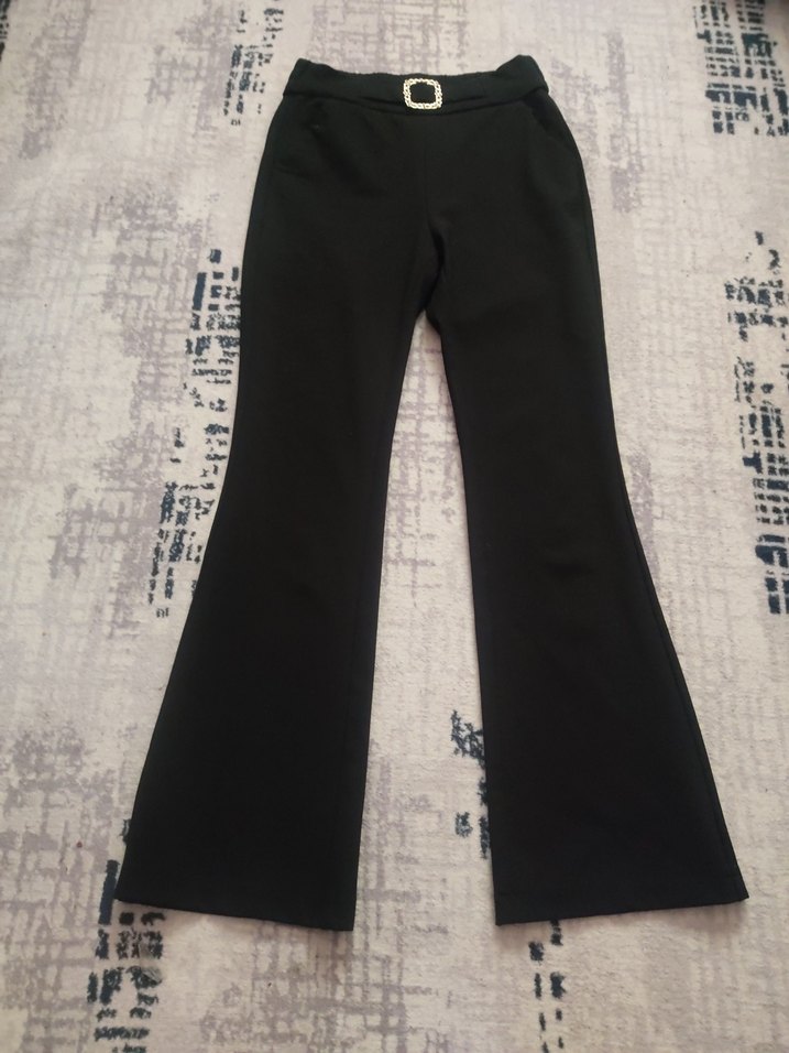 Kemer Detaylı Siyah Kadın Kumaş Pantolon - Görsel 4