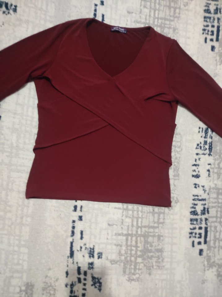 Bordo V Yaka Deri Beli Kuşaklı Kadın Bluz - Görsel 3