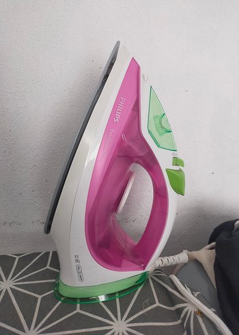 Philips Pembe Buharlı Ütü