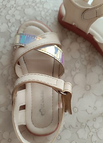 LC Waikiki Kız çocuk sandalet