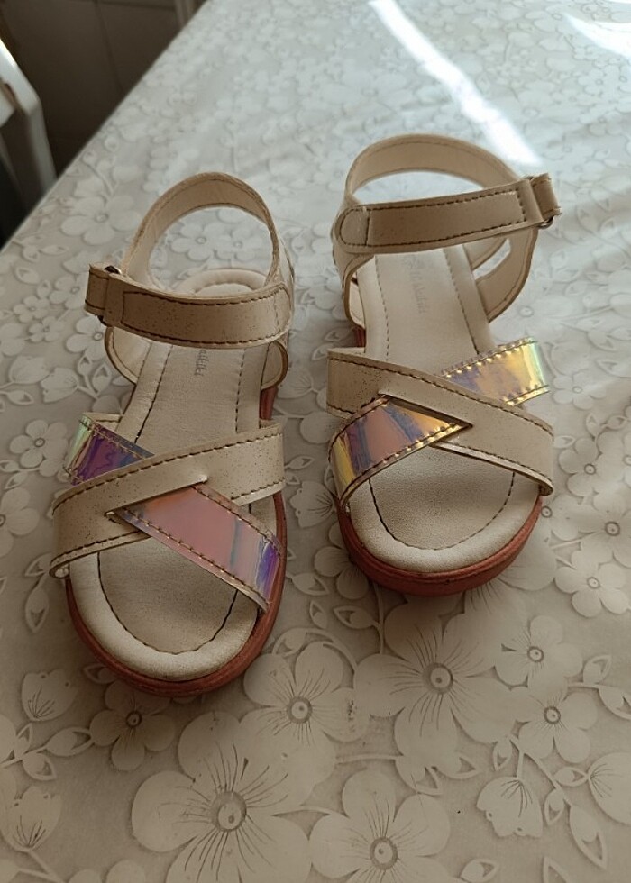 Kız çocuk sandalet - Görsel 3