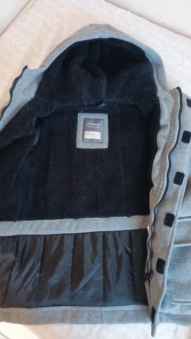 Erkek Çocuk Gri Kapüşonlu Kaban - Görsel 4