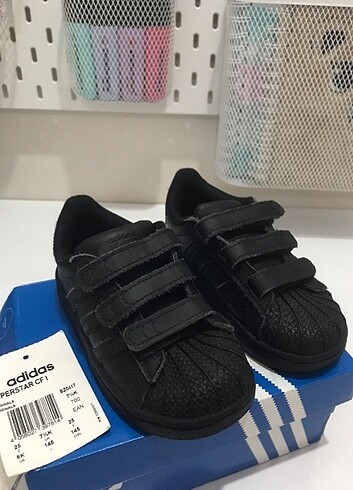 Adidas super star spor ayakkabı 