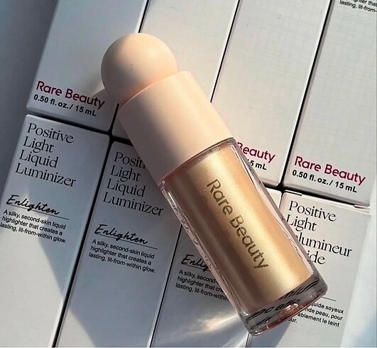  Beden Rare beauty likit aydınlatıcı