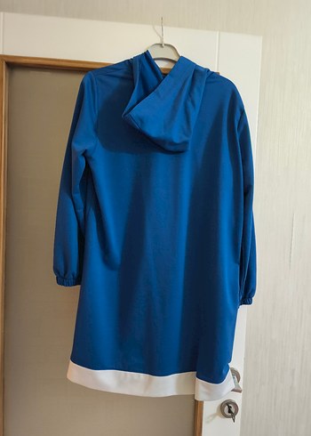 Mavi Kapüşonlu Rahat Kesim Kadın Tunik - Görsel 2