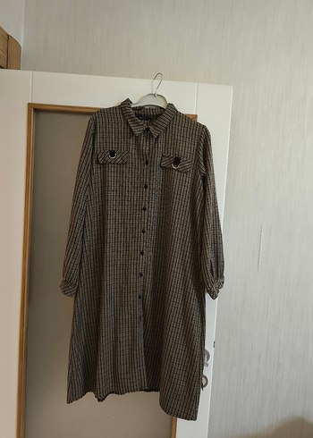 Düğmeli Kahverengi Kadın Keten Gömlek - Görsel 3