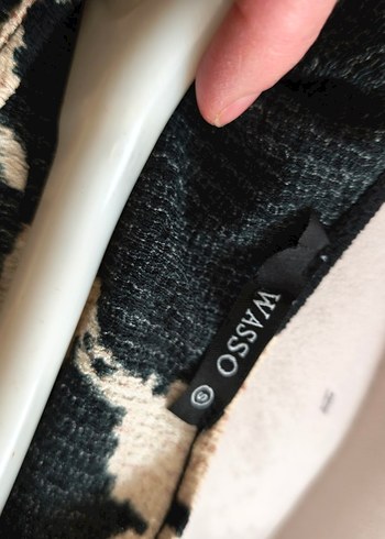 Siyah Desenli Mini Etek - Görsel 4