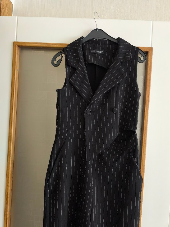 Kadın Siyah Pilili Uzun Tulum - Görsel 3