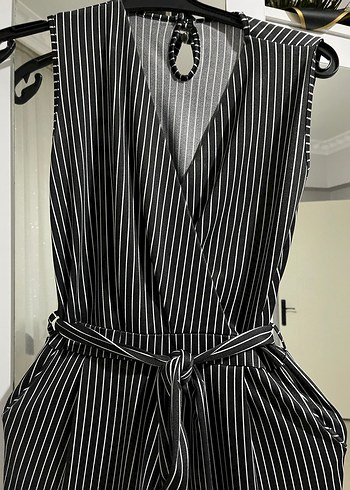 Kadın Siyah Çizgili Askılı Tulum - Görsel 2