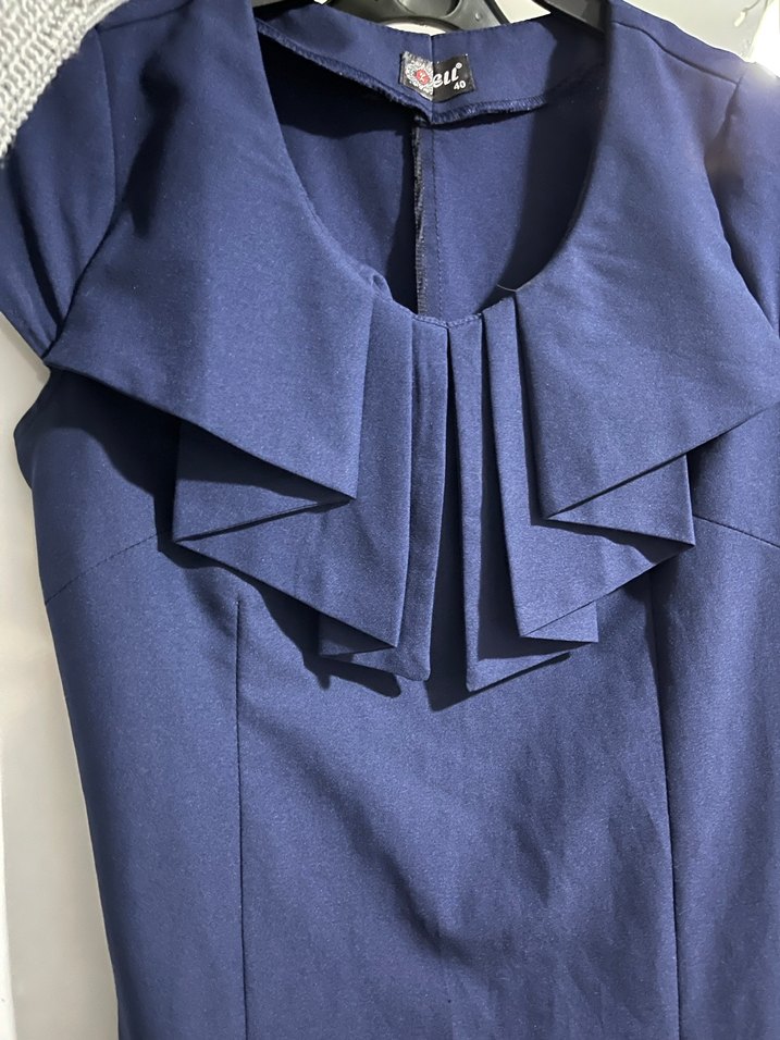 Lacivert Midi V Yakalı Fırfırlı Kadın Elbise - Görsel 2