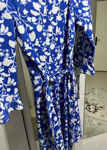 Mavi Çiçek Desenli Mini Elbise - Görsel 4