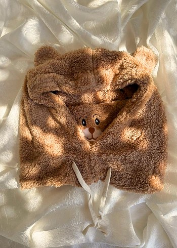 Kahverengi & Beyaz Renk Ayıcık Detaylı Peluş Bere Ayıcıklı Şapka - Görsel 4