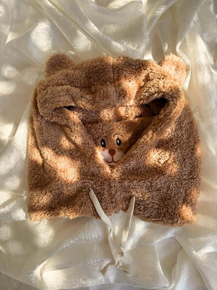 Kahverengi & Beyaz Renk Ayıcık Detaylı Peluş Bere Ayıcıklı Şapka - Görsel 4