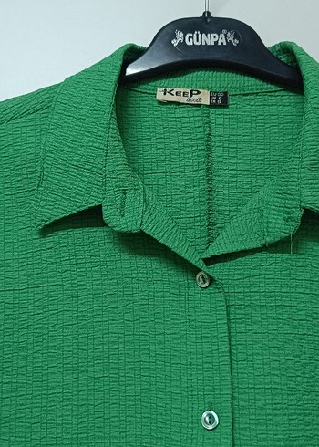 Düğmeli Yeşil Keten Kadın Gömlek - Görsel 2