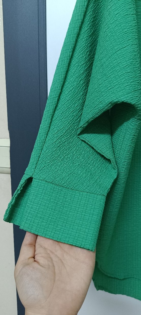 Düğmeli Yeşil Keten Kadın Gömlek - Görsel 3