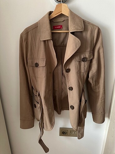 Lc Waikiki Mont
