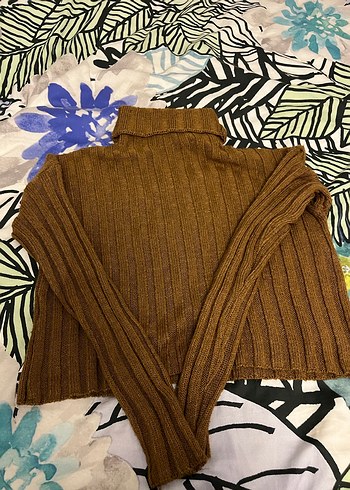 Kahverengi Fitilli Boğazlı Kadın Kazak - Görsel 2