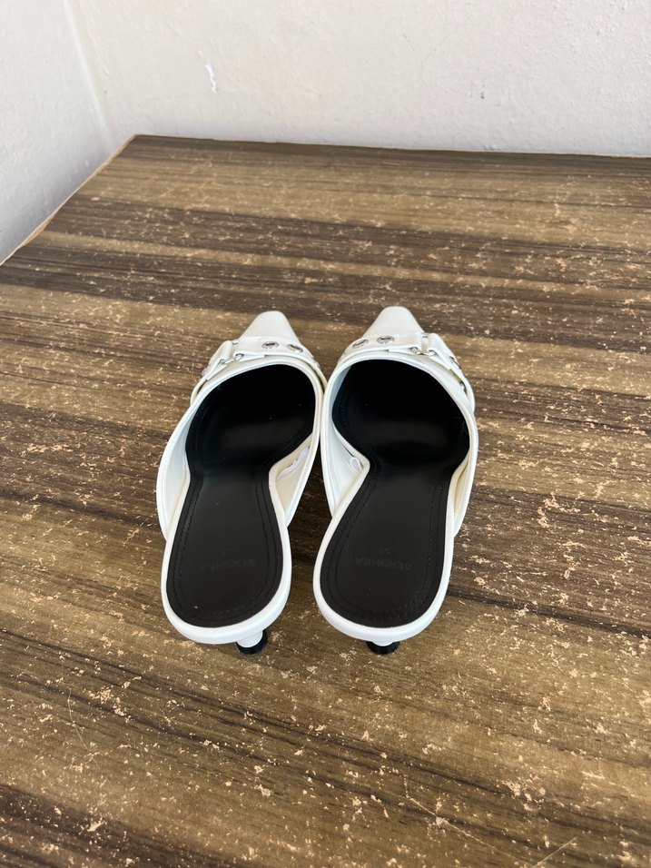 Bershka terlik - Görsel 3