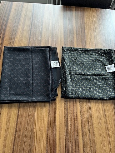 Gucci şal