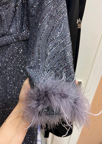 Gri Tüylü Uzun Kadın Elbise - Görsel 5