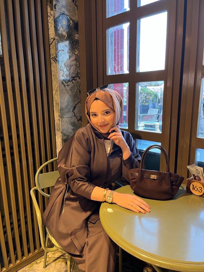 Kahverengi Deri Kadın Midi Takım - Görsel 4