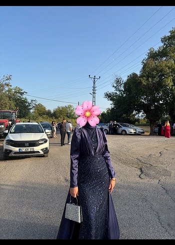 Lacivert İşlemeli Uzun Kollu Abiye Elbise - Görsel 4