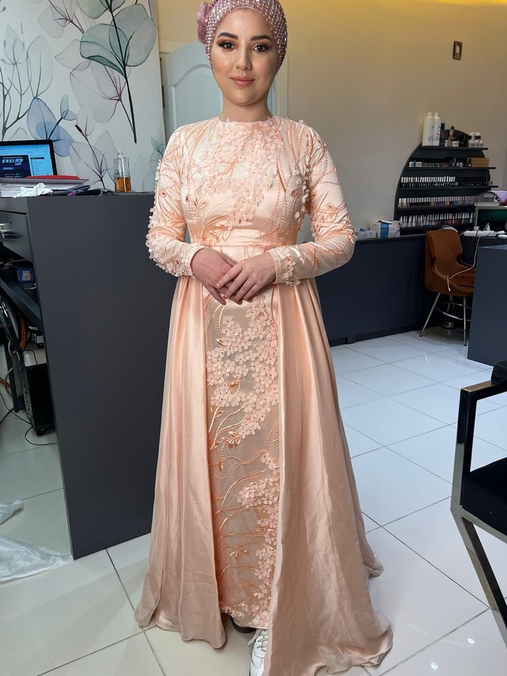 Nakışlı Bej Uzun Abiye Elbise - Görsel 3