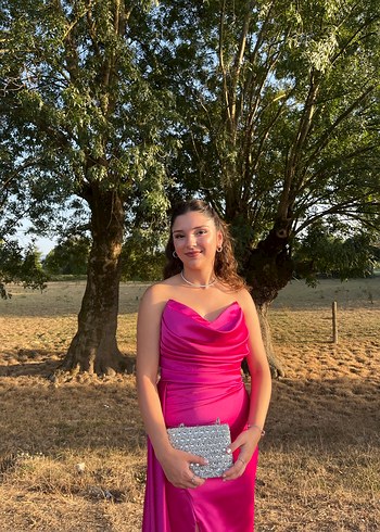 Parlak Pembe Drapeli Uzun Straplez Abiye - Görsel 5