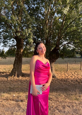 Parlak Pembe Drapeli Uzun Straplez Abiye - Görsel 7